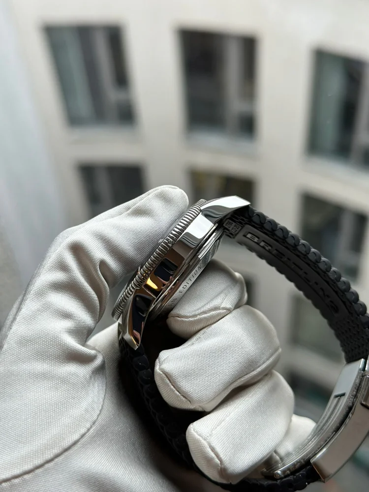 Breitling Superocean Heritage II 42 Box and papers 2018